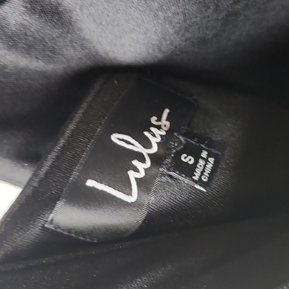 Lulu's Black Dress - like new - sz-small - Picture 6 of 9